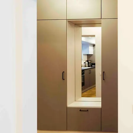 Апартаменты Bright 2br Flat - Location - Amazing Balconies Бухарест