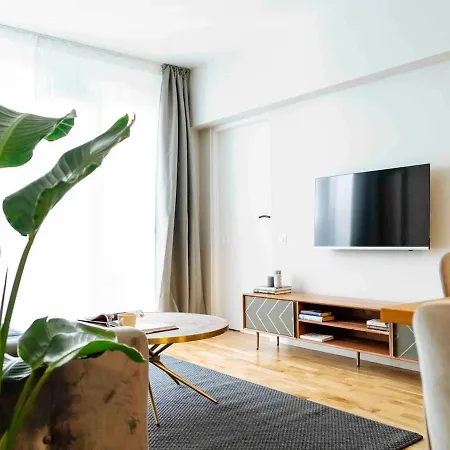 Appartamento Bright 2br Flat - Location - Amazing Balconies