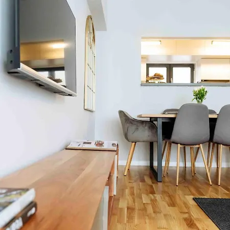 Lägenhet Bright 2br Flat - Location - Amazing Balconies Bukarest