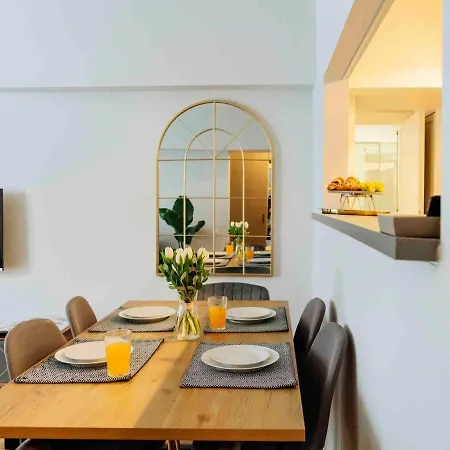 Appartamento Bright 2br Flat - Location - Amazing Balconies
