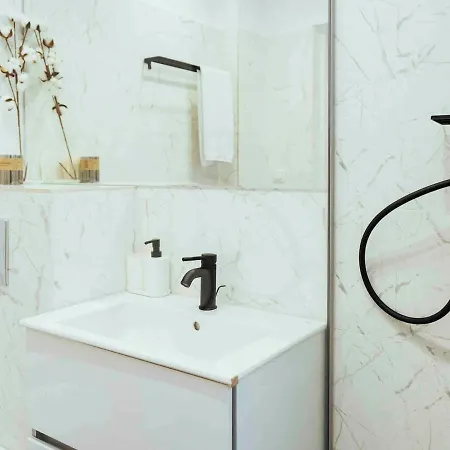 Διαμέρισμα Bright 2br Flat - Location - Amazing Balconies Βουκουρέστι