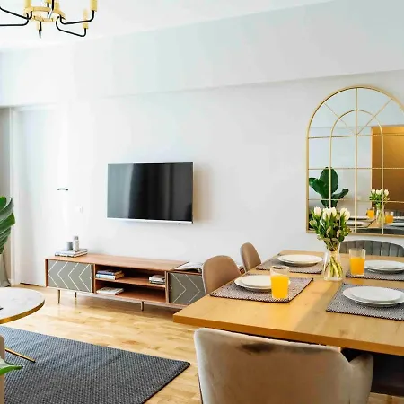 Bright 2br Flat - Location - Amazing Balconies *