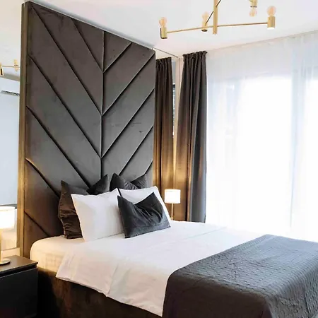 Διαμέρισμα Bright 2br Flat - Location - Amazing Balconies