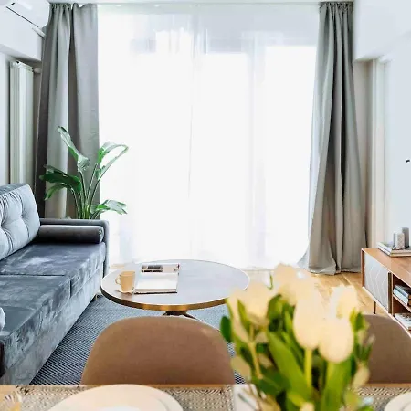 Bright 2br Flat - Location - Amazing Balconies Διαμέρισμα *