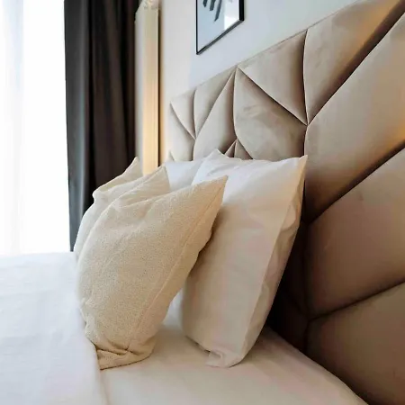 Bright 2br Flat - Location - Amazing Balconies * 布加勒斯特